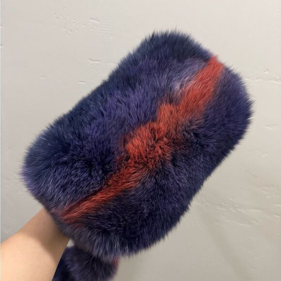 2 Tone Gradient Real Fox Fur Handmade Boston Bag/Crossbody & 2 Fur Balls Charm - Picture 13 of 17